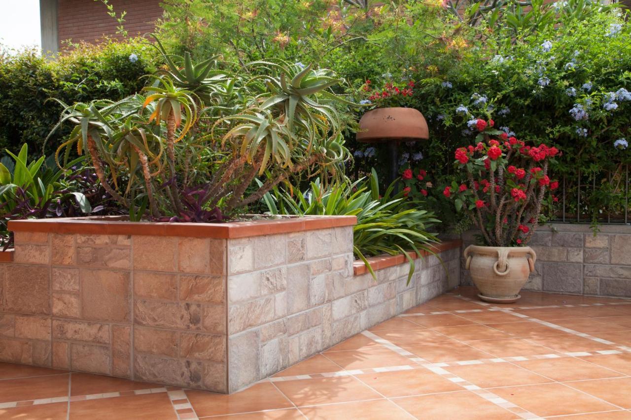 B&B Villa Carmen Sant'Alessio Siculo Ngoại thất bức ảnh