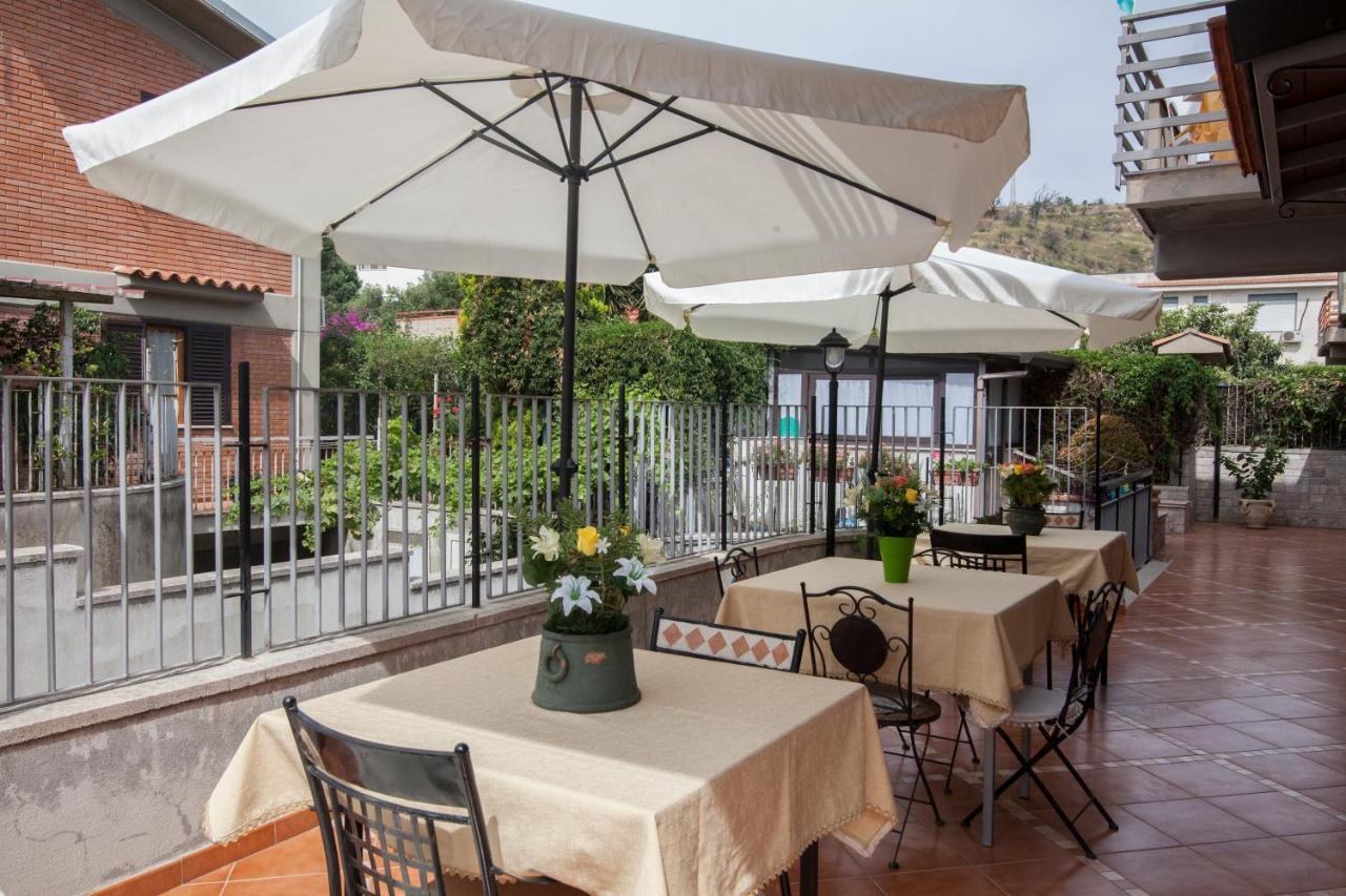 B&B Villa Carmen Sant'Alessio Siculo Ngoại thất bức ảnh
